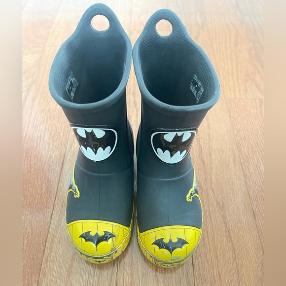 Boys Batman Crocs Rain Boots - Picture 1 of 7